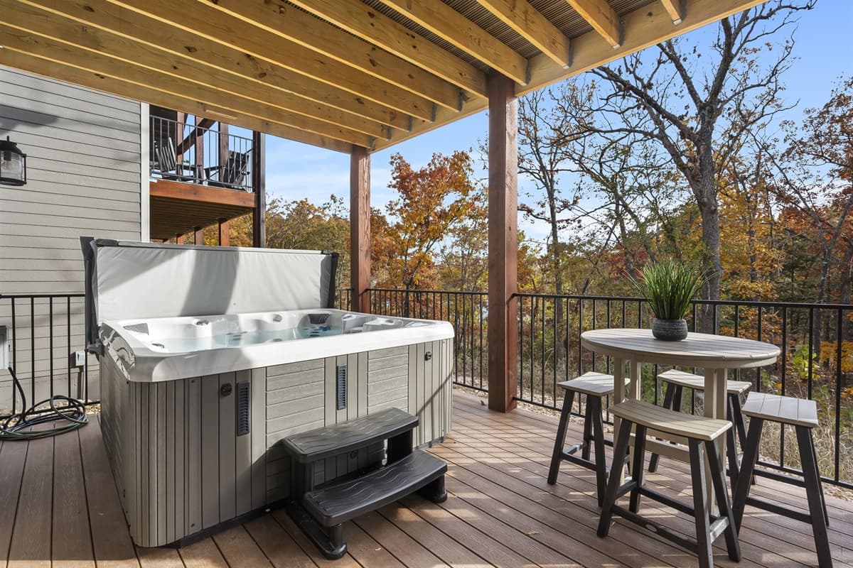 Private hot tub