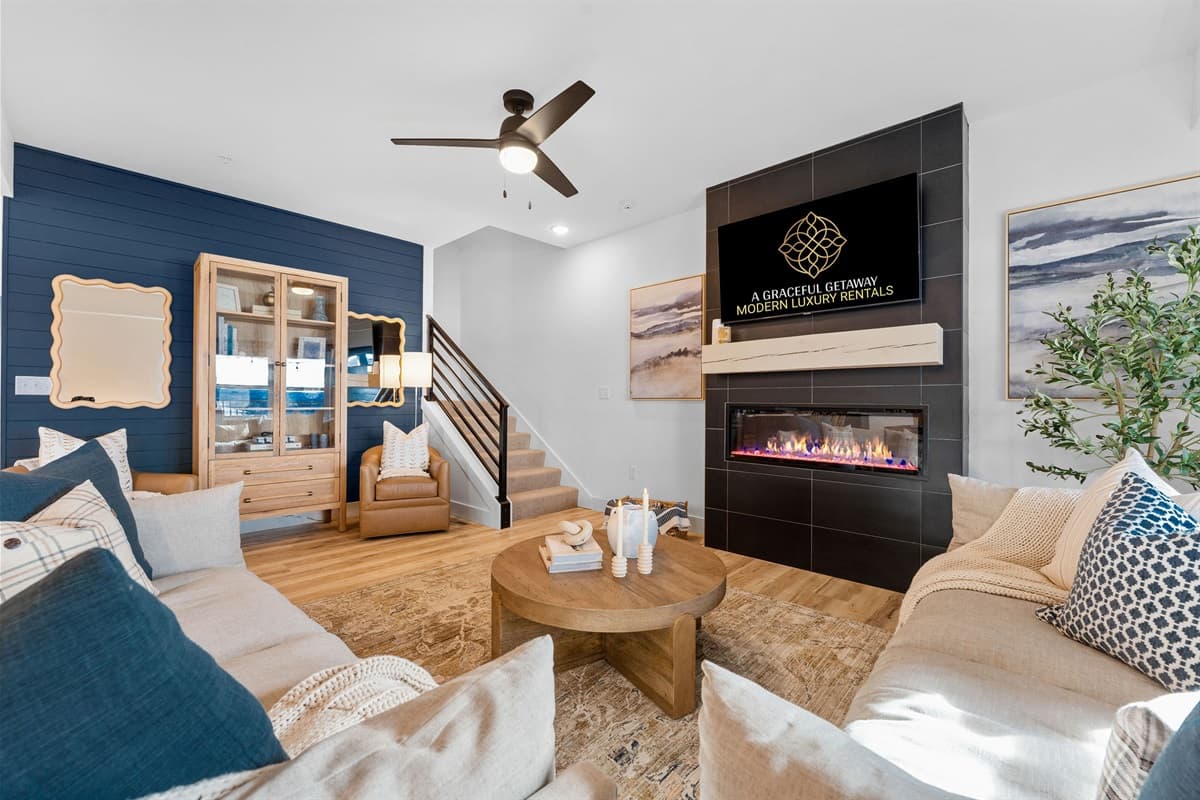 Gather around the fireplace with the family!