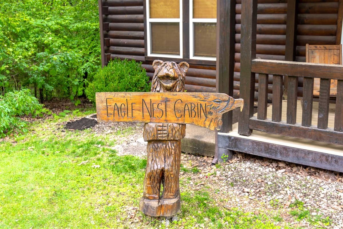 Eagles Nest Cabin
