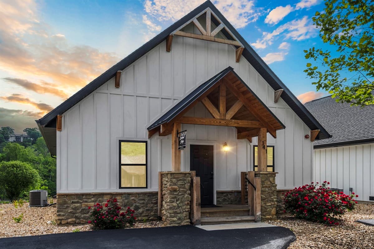 Welcome to Lookout Lodge!