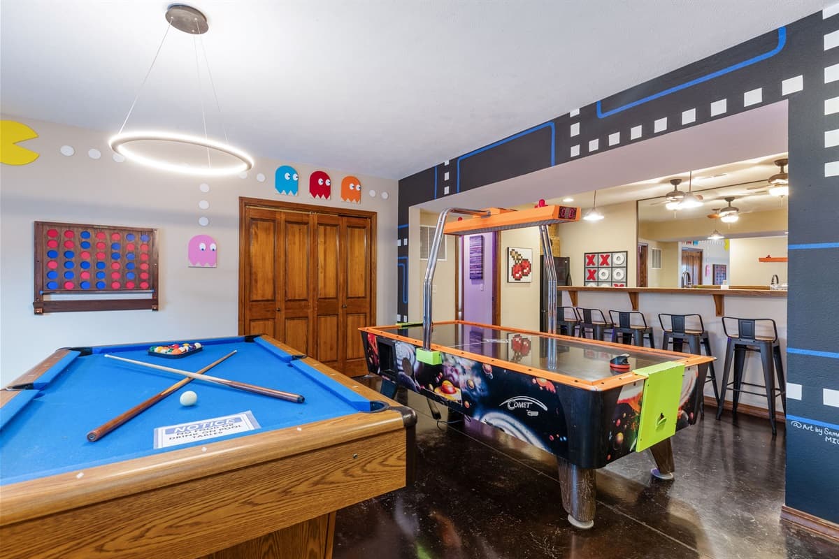 Pool table and Air Hockey!