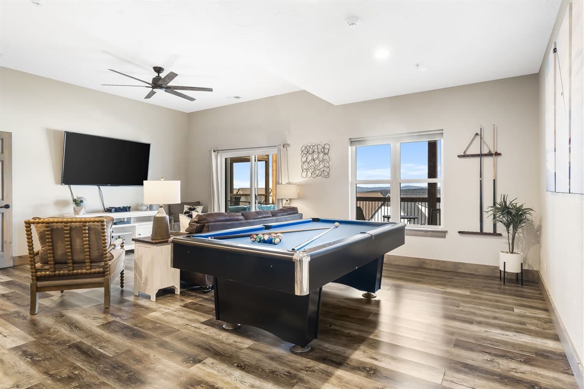 Lower gaming area with large TV