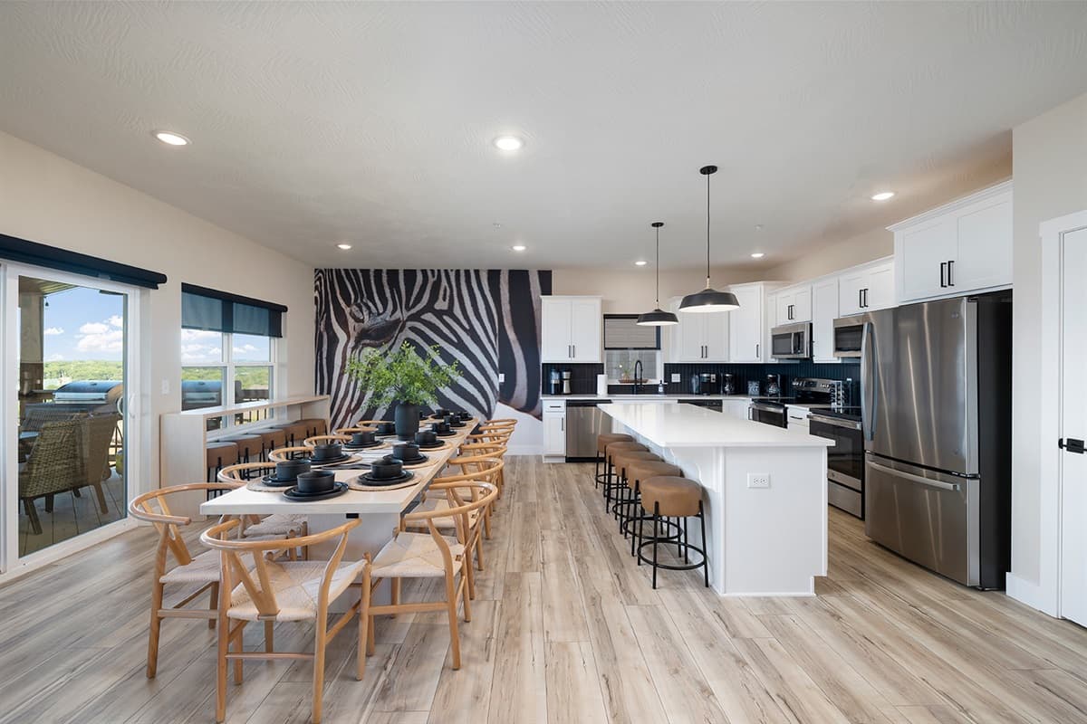 Fully stocked kitchen with dining room for everyone!