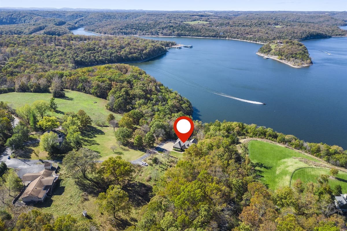 Great location! Right next to Table Rock Lake!