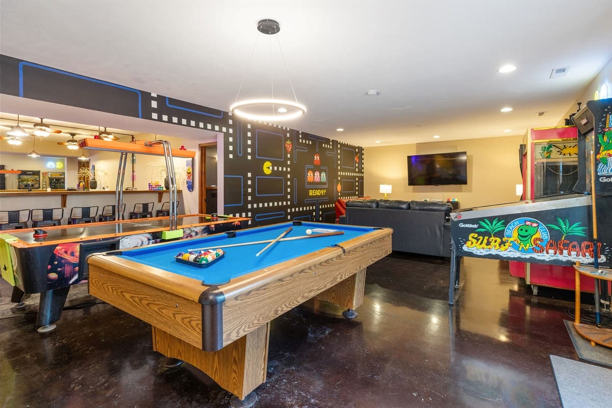 Tons of entertainment in the lower level!