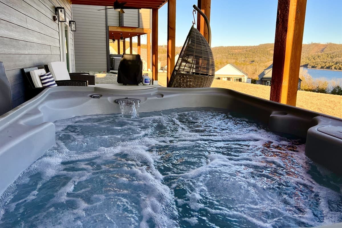 Private hot tub